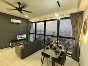 New Brand KTV SET, Netflix, 3 Queen Bed High Floor